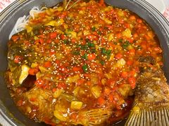 油浸鱼（三代）-堂瓦里·33年传统赣菜(第一街区店)