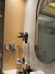 -香港倾城国际·美容美体中心