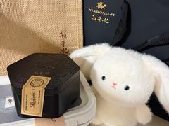 -新荣记(南京西路店)