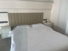 -缦回行政公寓(牛市口地铁站店)