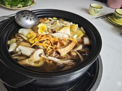 -菌之家·专业纯野生菌火锅·特色炒菌