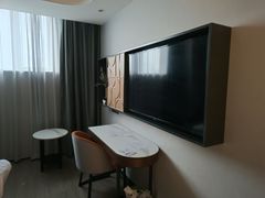 -和颐至尚酒店(上海陆家嘴浦电路地铁站店)