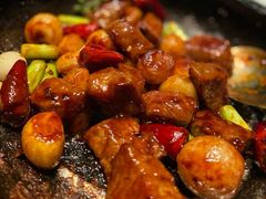 石锅花椒牛小排-新荣记(南京西路店)