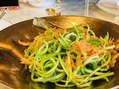 日本樱花虾拌鲍芹-人间采蜜(海信广场店)