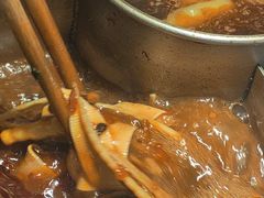 -渝夫虾滑火锅(解放路旗舰店)