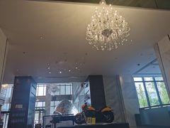 -上海虹桥西郊假日酒店
