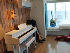 -花夏之音·成人音乐空间(滨江龙湖天街店)