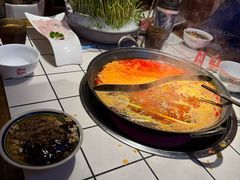 -热火朝天鲜切牛肉火锅(南强街巷店)