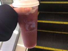 -瑞幸咖啡(万科红立方大厦店)
