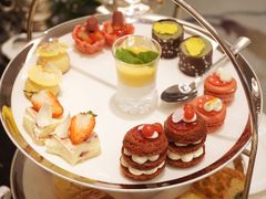 红丝绒下午茶-Salon de Ville浦江汇(上海外滩华尔道夫酒店店)