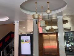 -光海鲜鱼翅餐厅(叻差拉披色路店)