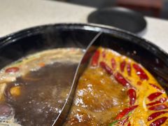 鸳鸯锅-钢管厂五区小郡肝串串香(南山店)