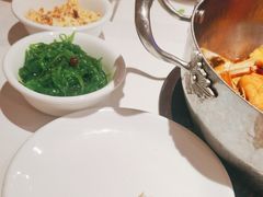 -七欣天香辣蟹火锅(闵行浦江欢乐颂店)