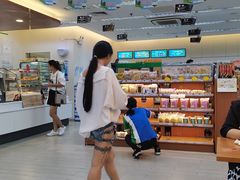 -全家便利店(梅园路店)