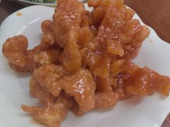 -胡子饮食店