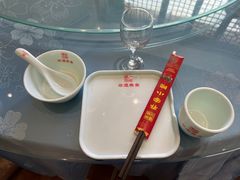 -乔家小院•非遗驴肉•本地小海鲜(滨河路店)