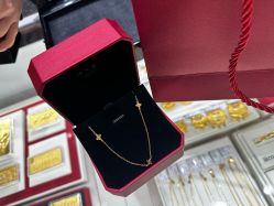 -周大福CHOW TAI FOOK(浦东八佰伴店)