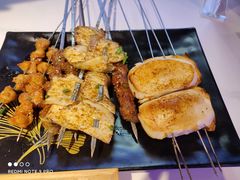 -钳小柒·小龙虾蓝龙王烧烤夜宵(长寿路店)