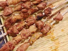 -乡村馕坑肉·烧烤·新疆菜·本地人更爱吃(阿勒泰首店)