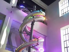-诚毅科技探索中心