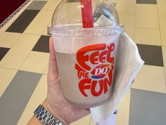 巧克力奶昔-DQ·蛋糕·冰淇淋(东方宝泰店)