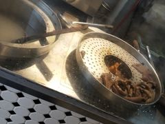 -潮庭港式茶餐厅·熊仔奶茶(同济广场店)