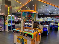 -反斗乐园π·电玩·高空拓展·蹦床(龙华天虹店)