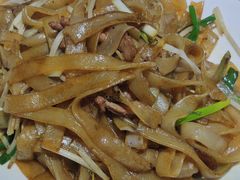 干炒牛河-HOME餐厅粤菜 融合菜