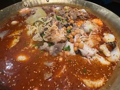 -张翻越·川渝冒菜·武汉黑鸭煲(城北万象城店)