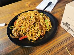-胡桃里音乐餐厅(陶溪川店)(川湘赣菜·世界百大酒庄直供红酒·音乐表演)