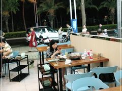大堂-老何家后安粉·糟粕醋海鲜火锅(三亚湾椰梦长廊店)