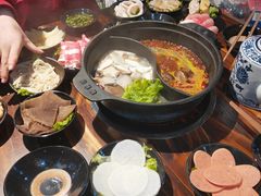 -烂摊摊火锅集市(长安总店)