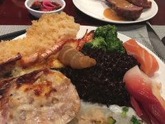 -荣誉国际酒店-云顶旋转餐厅