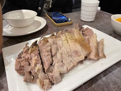 手抓羊肉-贯贯吉·清真餐厅(浙江中路店)