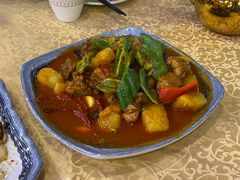 特色的大盘鸡-维吾尔餐厅(宜山路店)