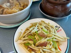 -民间瓦缸煨汤館(嵩山路店)