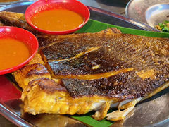 -黄亚华小食店(Jalan Alor)