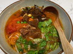 -百春原湖南牛肉粉(百联世纪店)