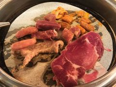 -姜胖胖韩式自助烤肉(光明万达店)