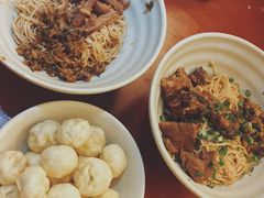 -佬钱湾仔(衣裳街店)