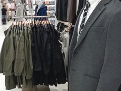 -优衣库(威海威高购物中心店)