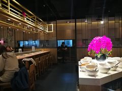 -呷哺呷哺(新世界百货望京店)