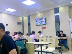 大堂-江三王记牛杂馆(总店)