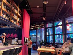 -牛啤堂精酿啤酒餐吧(五棵松华熙店)