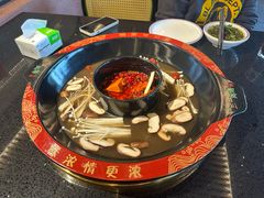 -三江两海老火锅(北京首店)