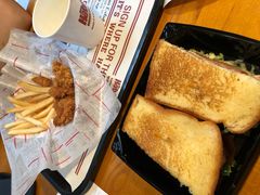 -The Habit Burger Grill 哈比特汉堡(复兴soho店)