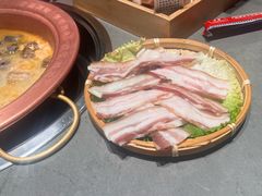 -阿婆情腊排骨火锅·野生菌季(古城旗舰店)