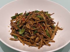 腊肉炒岩笋-隆聚·时令海鲜(洪兴店)
