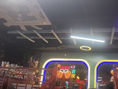 -路边边.炒菜烧烤.音乐餐厅(良乡长虹店)