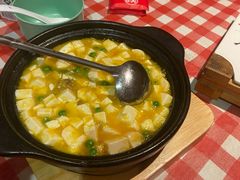 砂锅蟹黄豆腐-老郑家东北春饼(龙悦居店)